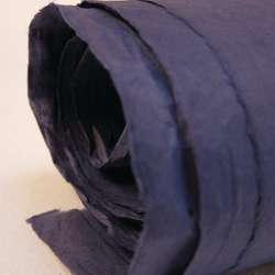 KHADI Handgeschöpftes Lokta Büttenpapier, 50 cm x 75 cm, Pflaume